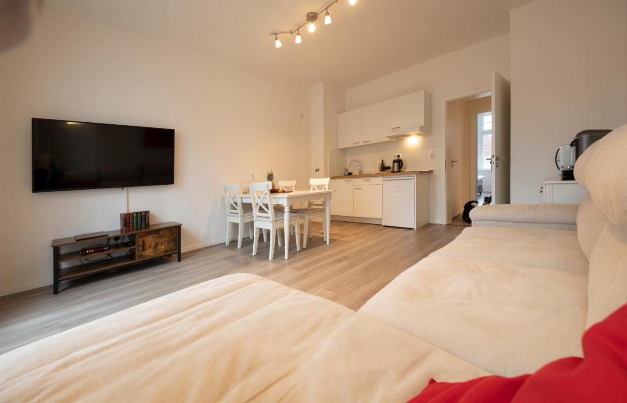 Jaybnb - Apartment Direkt Am Hafen Mit Terrasse Und Uhd Tv Дортмунд Экстерьер фото